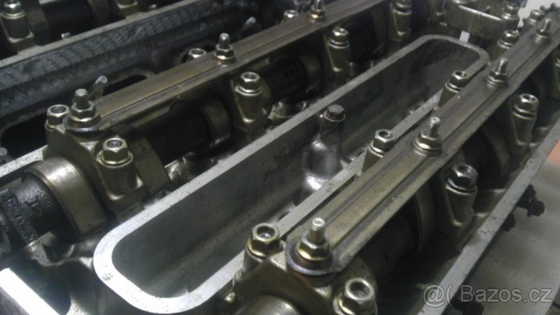 Bmw hlavy M62B35 535i - 3
