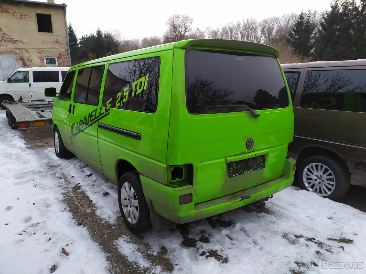 Prodám díly z T4 Caravelle 2,5tdi - 3