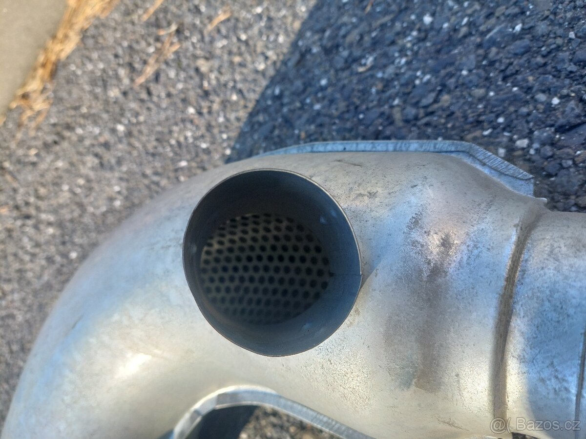 Tlumič topení, výměník tepla - Trabant 601 ULOŽENKA - 3