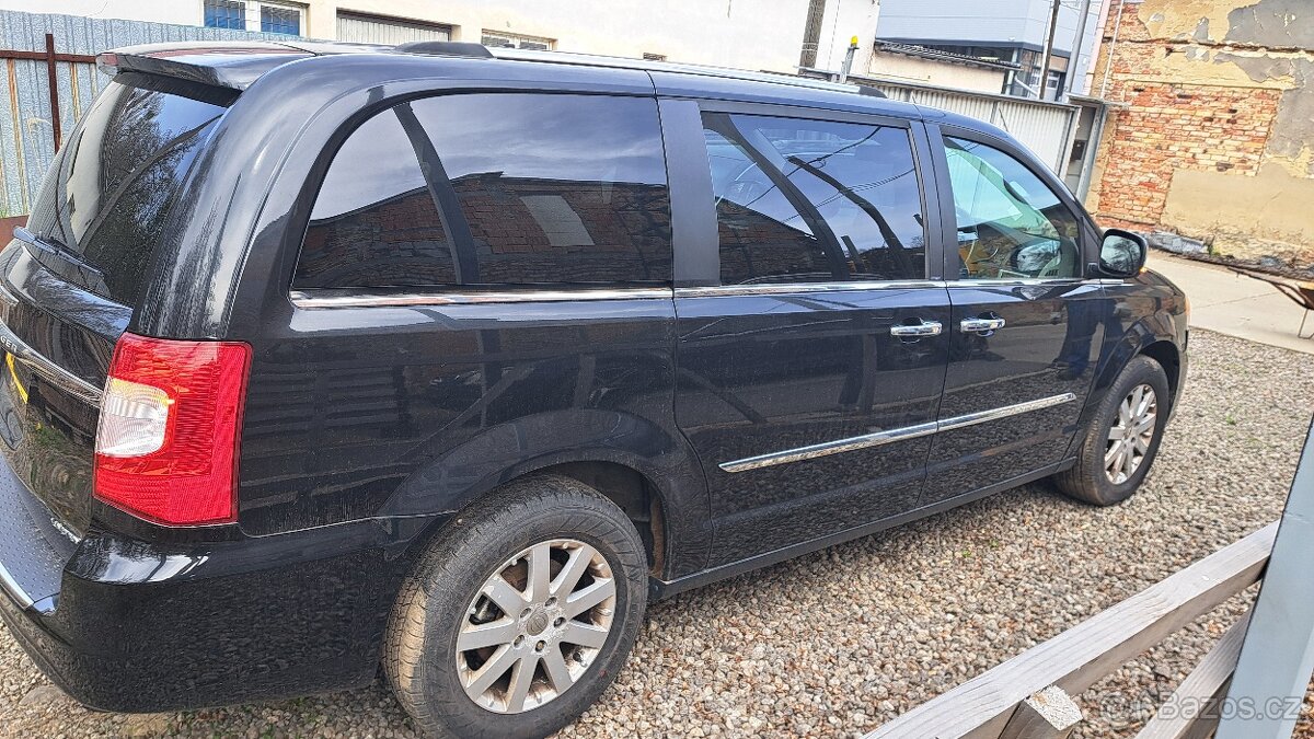 Chrysler Grand Voyager RT - 3