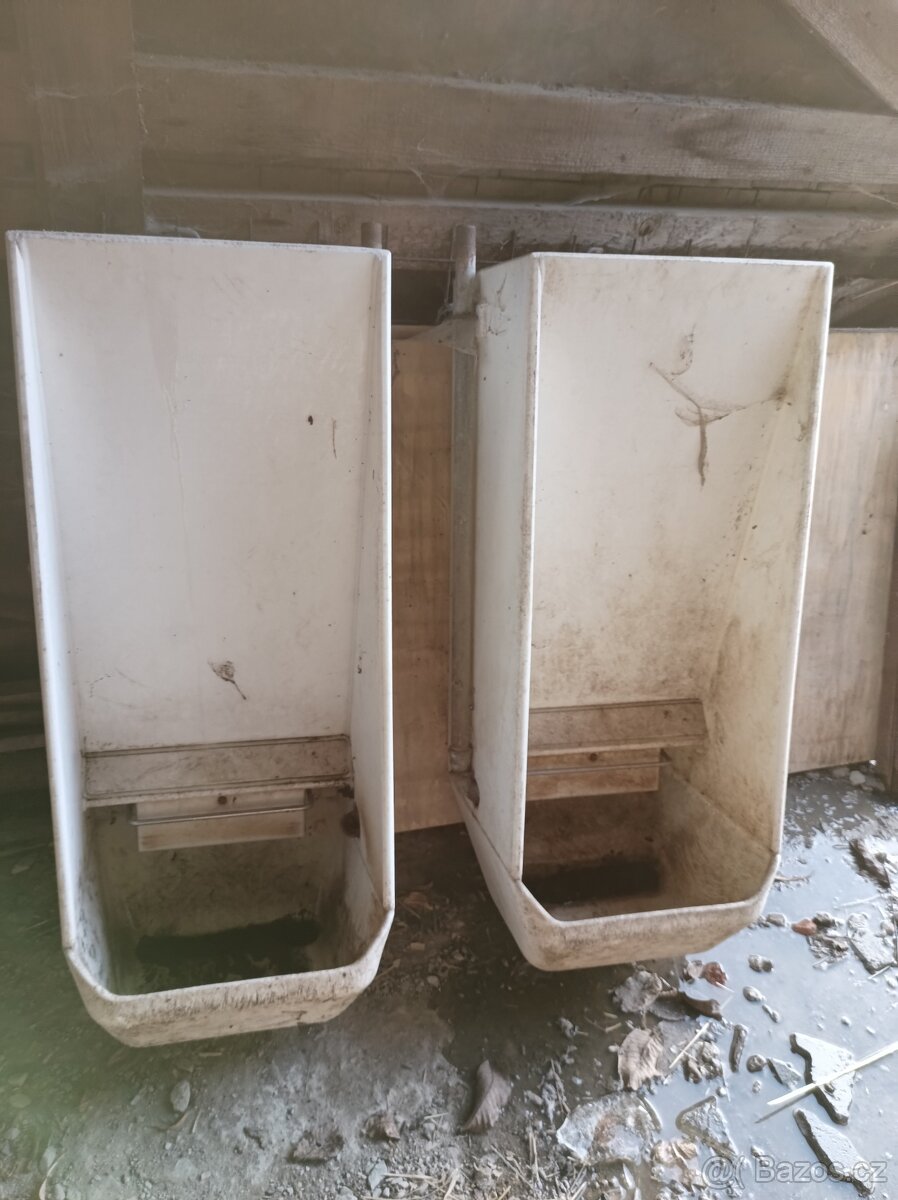 Krmítko pro prasata - 3