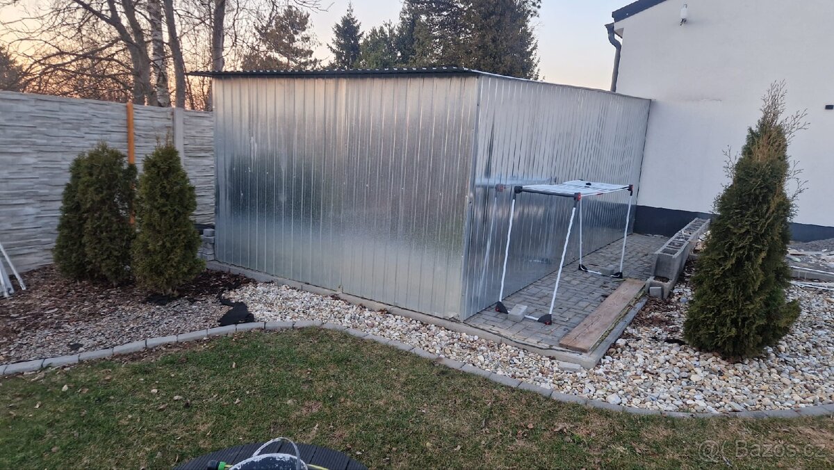 Plechová garáž - sklad - 3