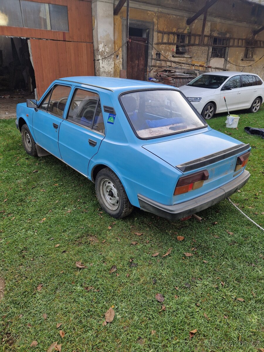 Škoda 120L (dovoz D) - 3