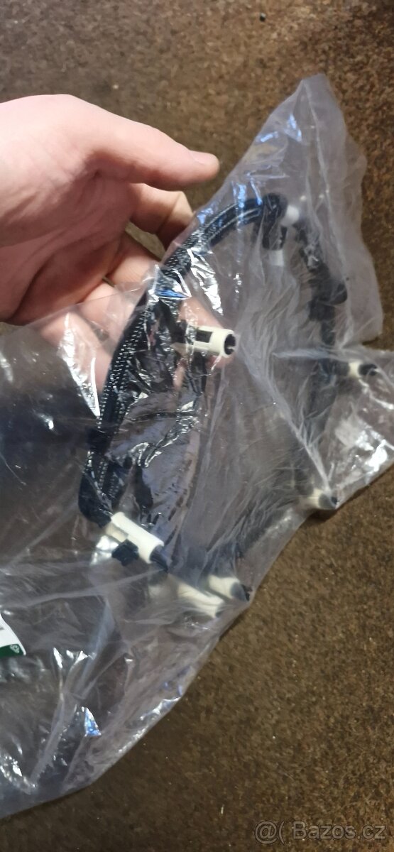 Prepady nafty land rover jaguar lr032107 - 3