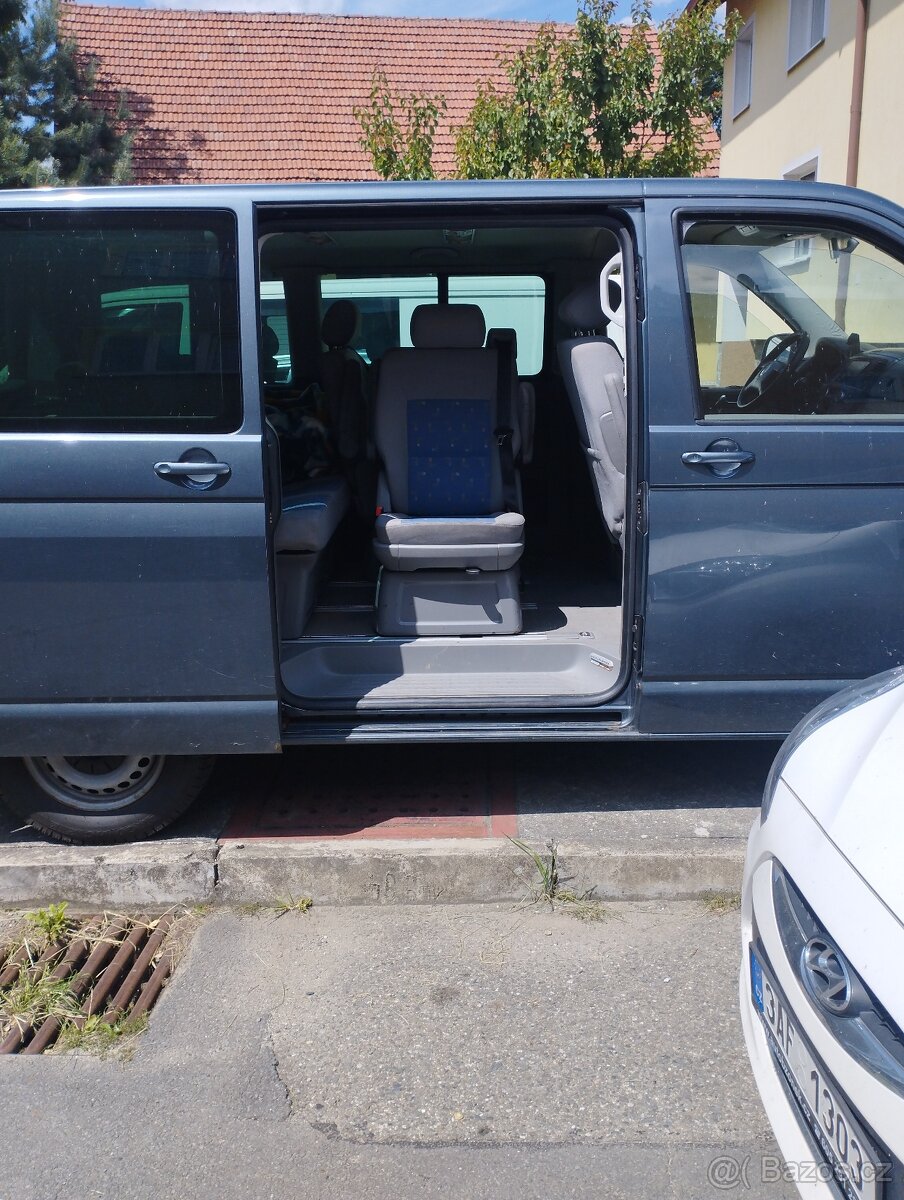 VW Multivan T5 2.5 TDI - 3