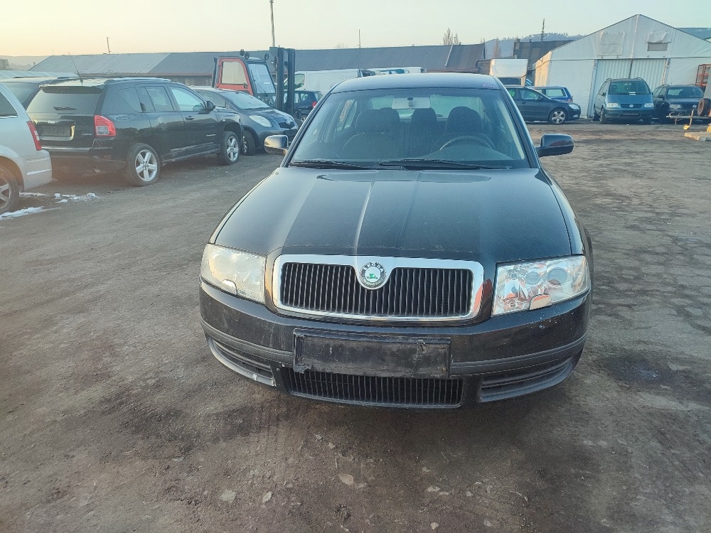 Škoda Superb č. 25993 - 3