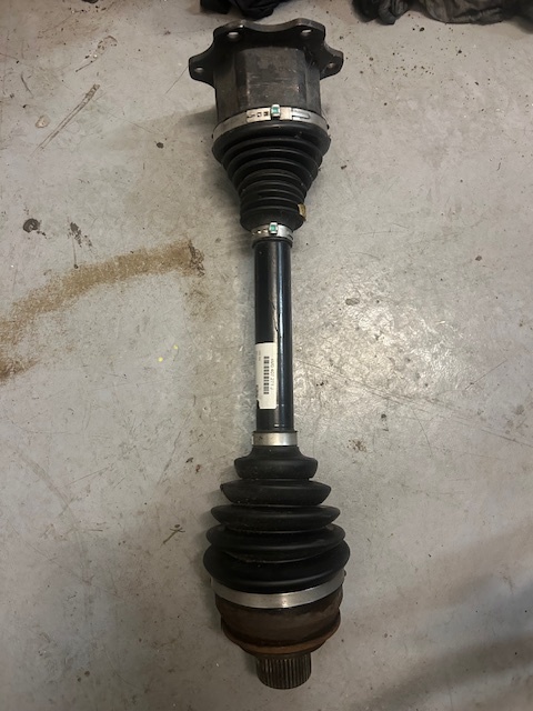 Poloosa VW Audi. 4M0407271J - 3