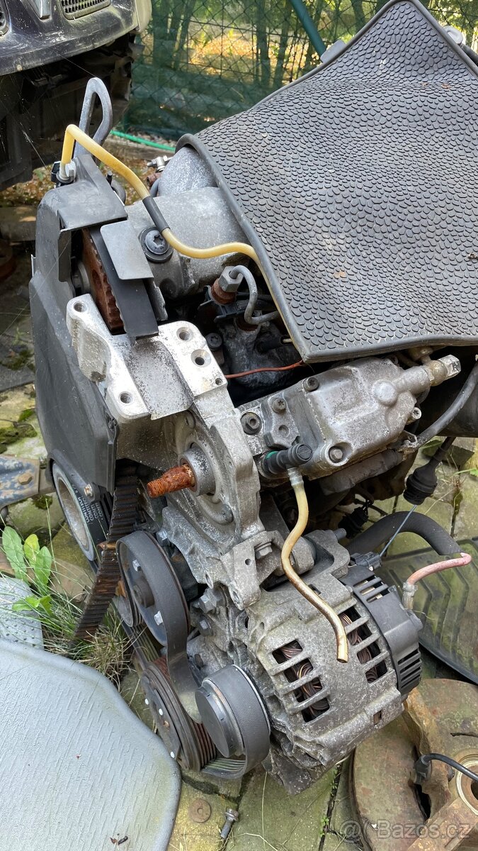 Scenic 1.9 dti, r.v. 2000 díly - 3