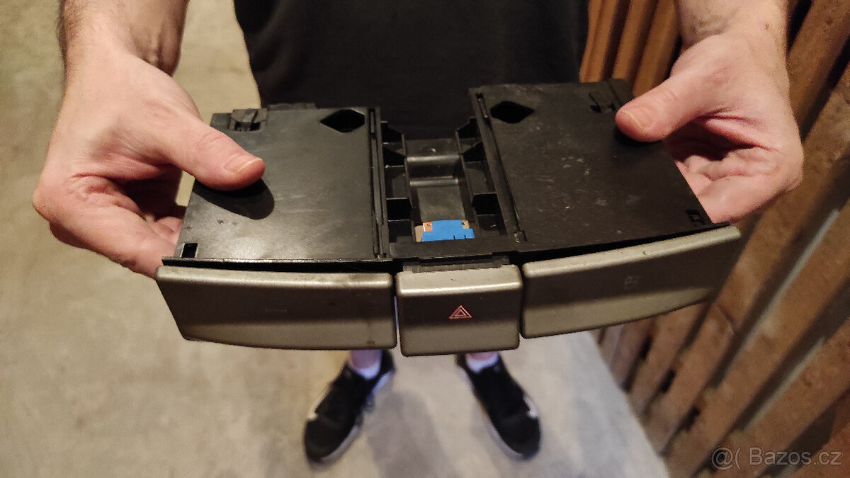 Drzak piti Lancia Lybra - 3