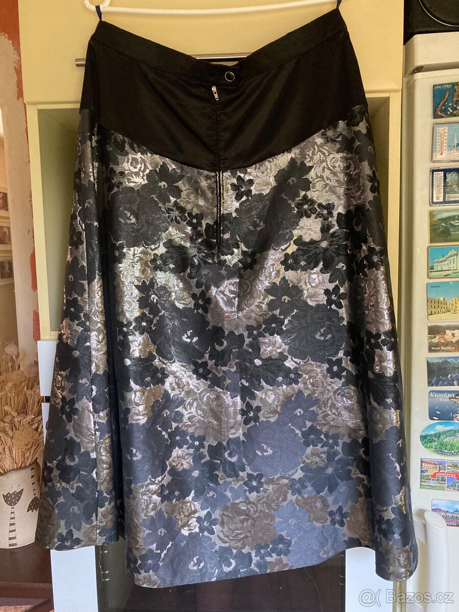 Dámská společenská sukně vel.40-42 - 3