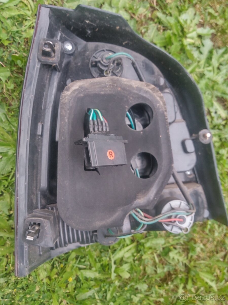 VW Polo 9n zad.led světla.(číst text). - 3