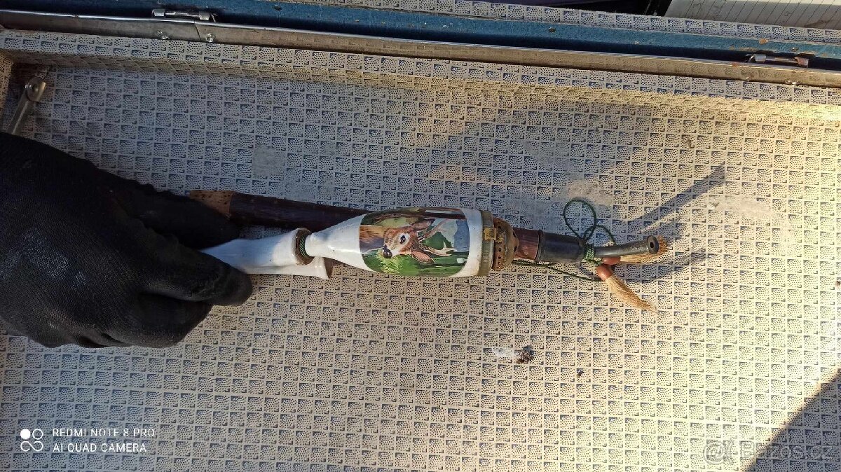 Porcelánová fajfka - 3