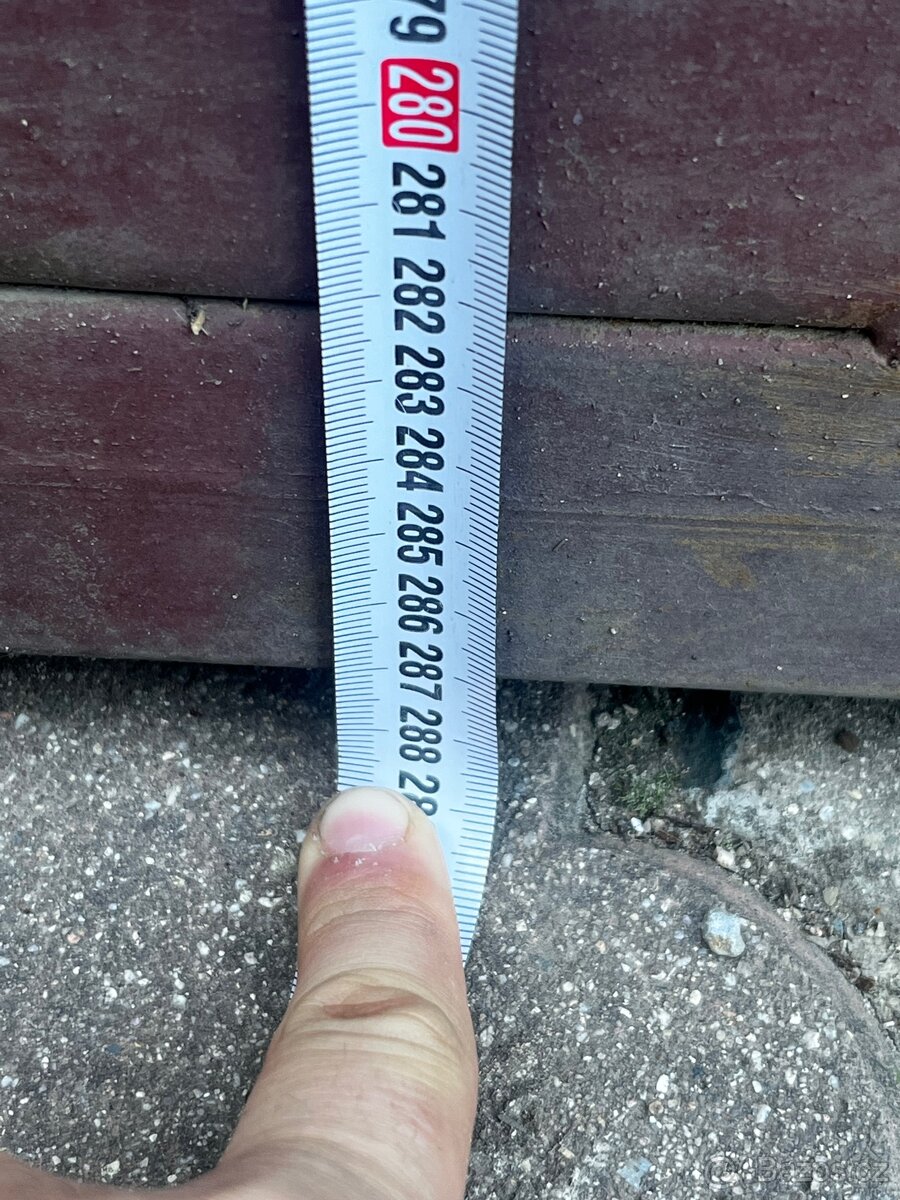 Dvoukřídlá kovová vrata – 2,8 × 2,8 m - 3