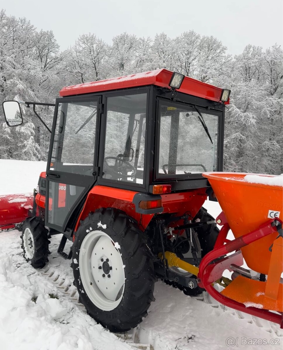✨KUBOTA GL21 vyhřívaná kabina • radlice + sypač - 3