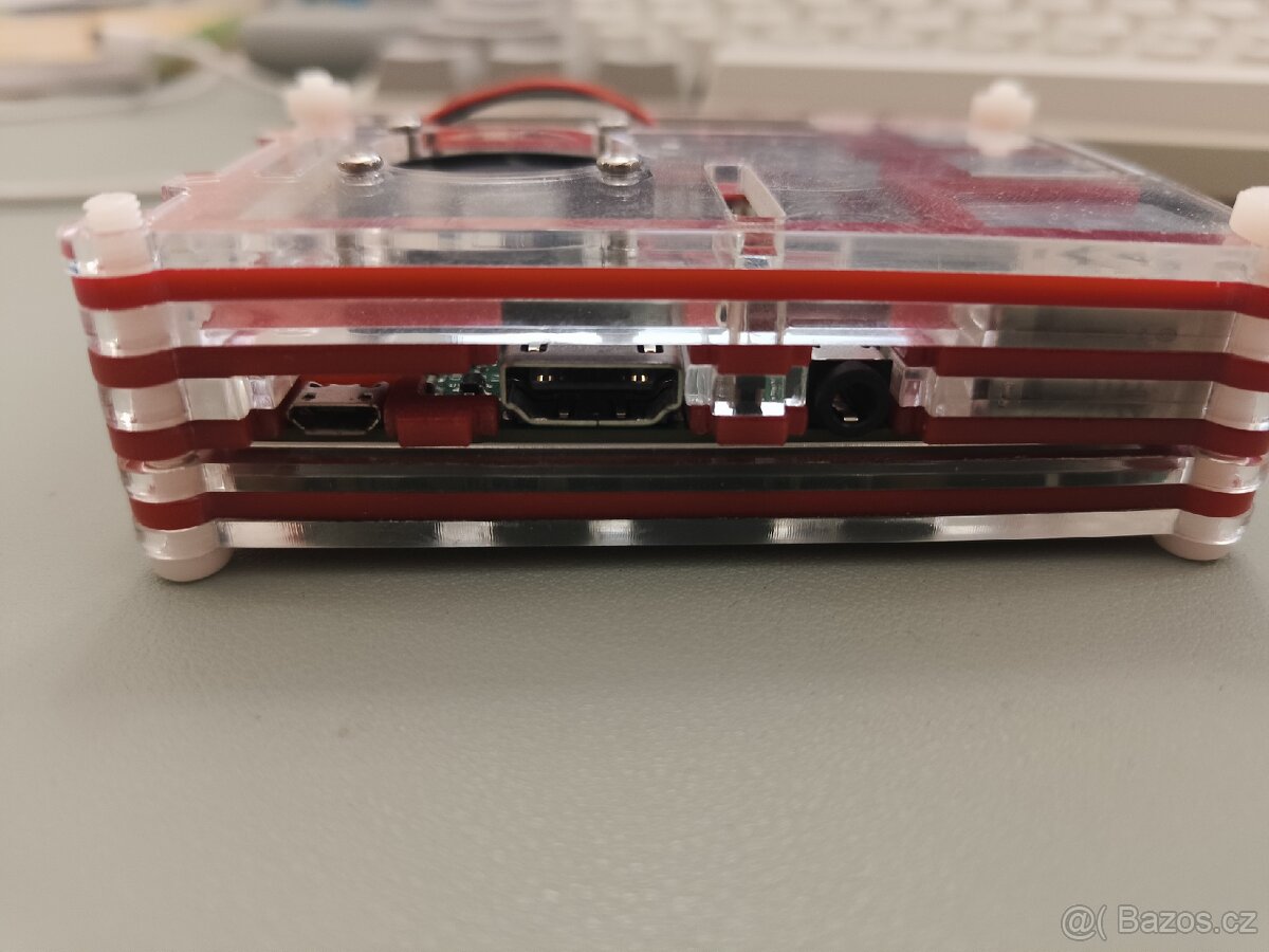 Raspberry Pi 3 Model B+ - 3