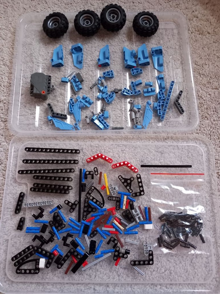 LEGO 42134 - Megalodon - 3