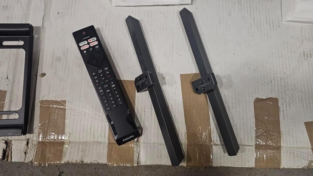 65" Philips Ambilight 65PUS7906 – 4K Android TV, perfektní - 3