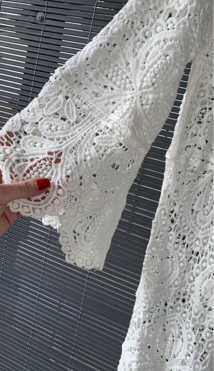 Bílý dámský pletený přehoz - 3