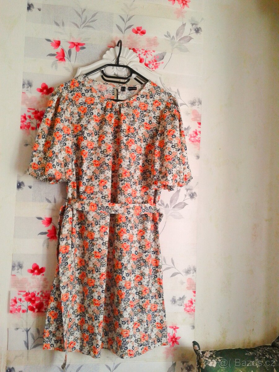 Slušivé bavlněné šaty s páskem 42 - 3