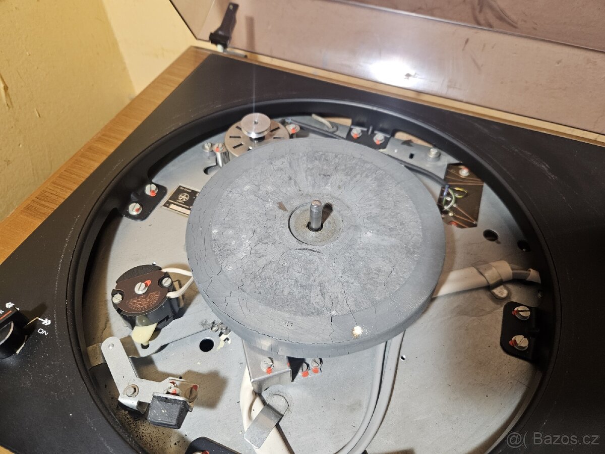 TESLA NC 440 HiFi gramofon na díly - 3