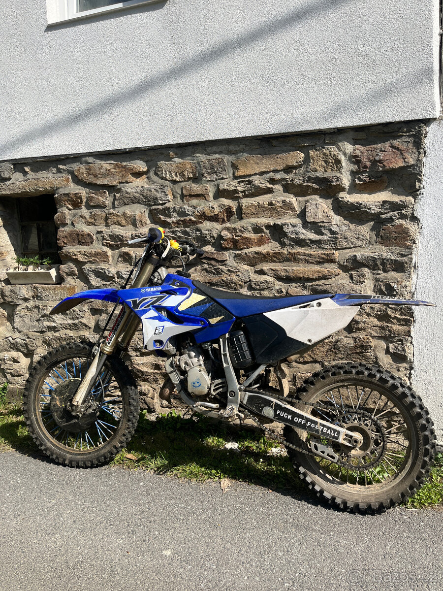 Yamaha YZ 125