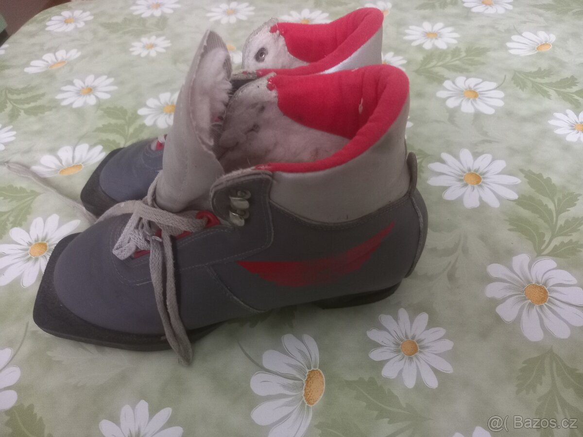 Prodám dětské běžky - 3