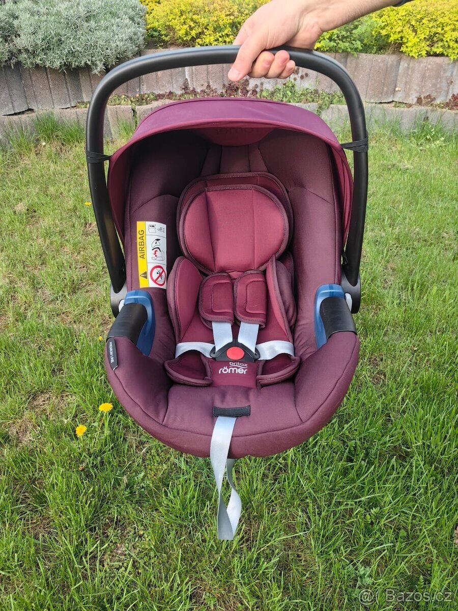 Autosedačka Britax Römer 0-13 kg i-size premiumLine 2021 - 3