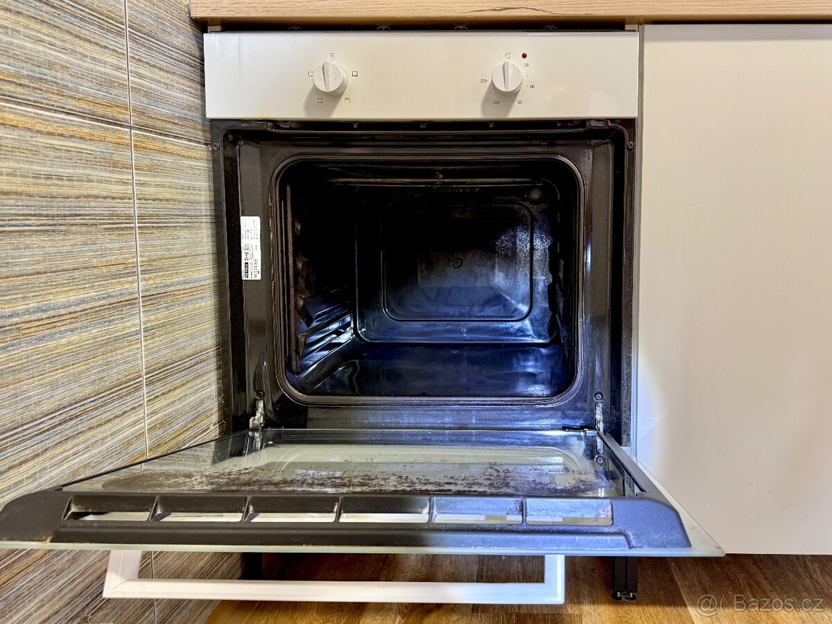 Vestavná elektrická trouba Lagan, Ikea - 3