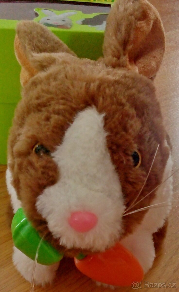 Hračky zajíček,panenky a pokladna - 3