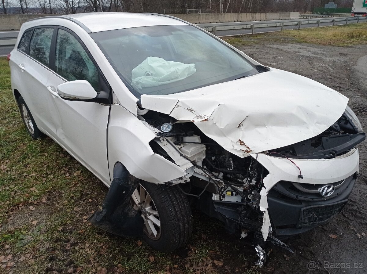 Hyundai i30 (2014) 1.6 CRDi 81kw - 3