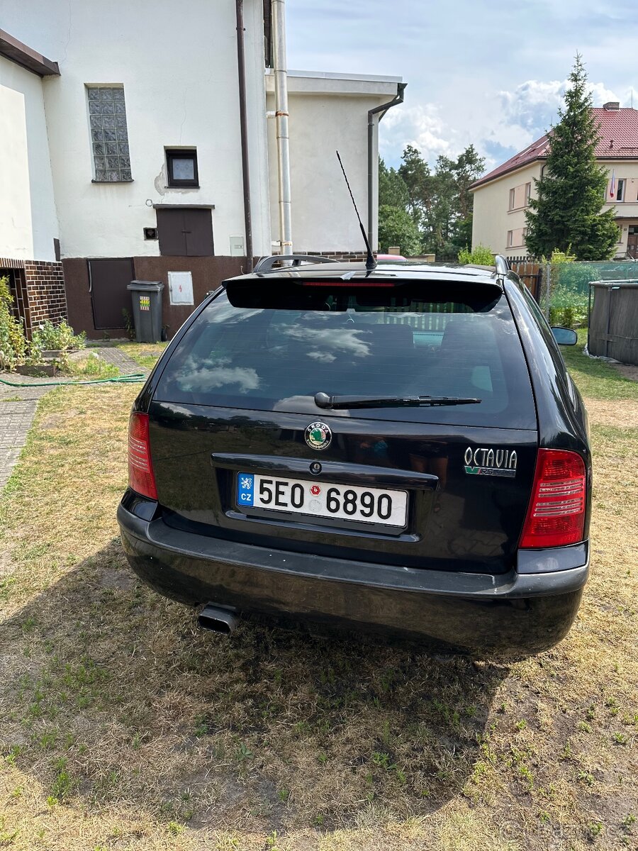 Octavia RS 1 combi - 3