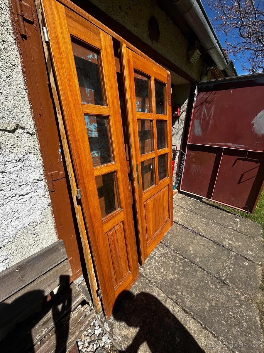 Dvoukřídlé dřevěné dveře - 3
