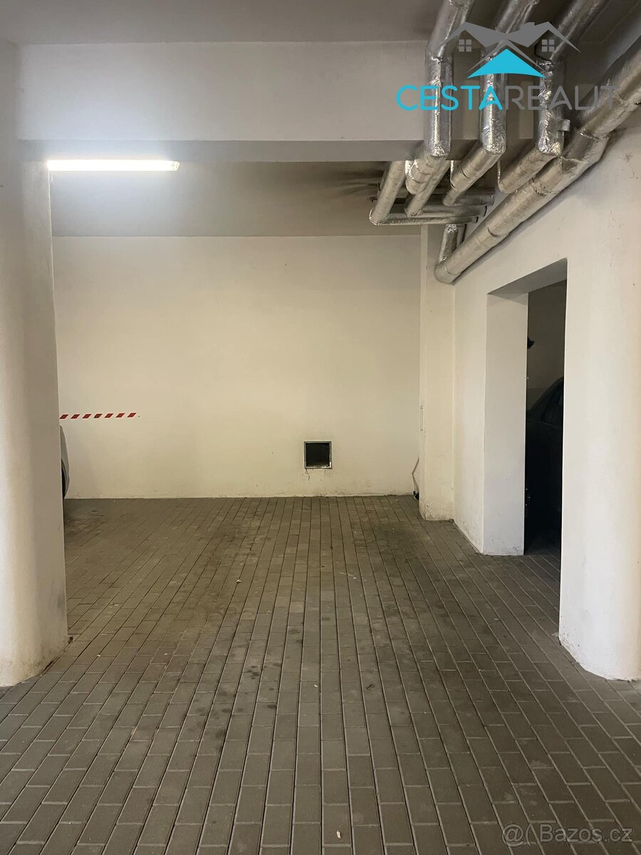 Prodej garáže, 12 m² - Brno - Starý Lískovec, ev.č. 01039 - 3
