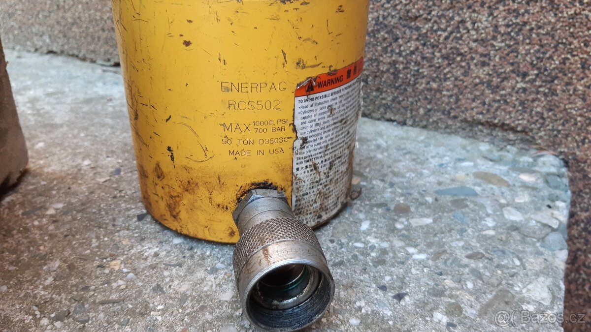 jednočinný hydraulicky zvihaci válec + cerpadlo / agregat - 3