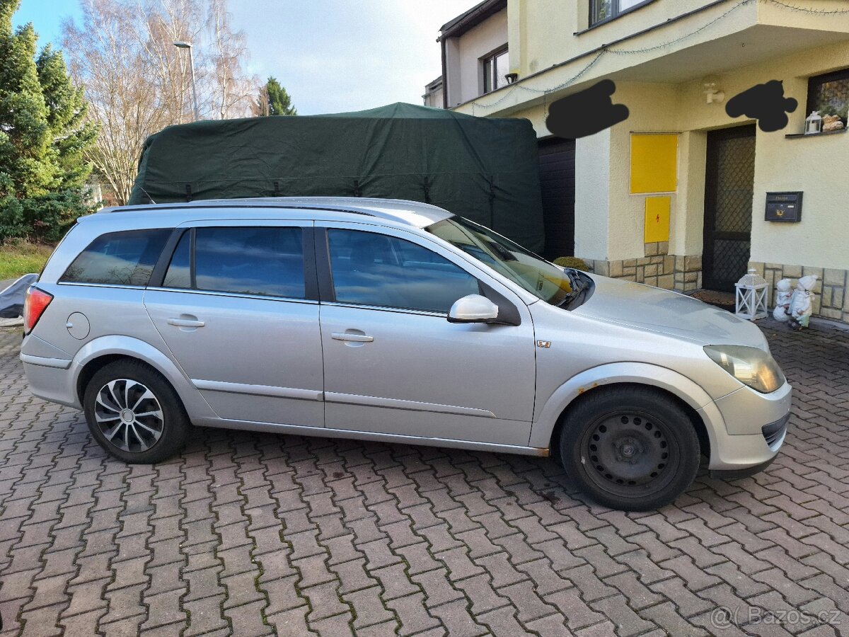 Opel astra h - 3