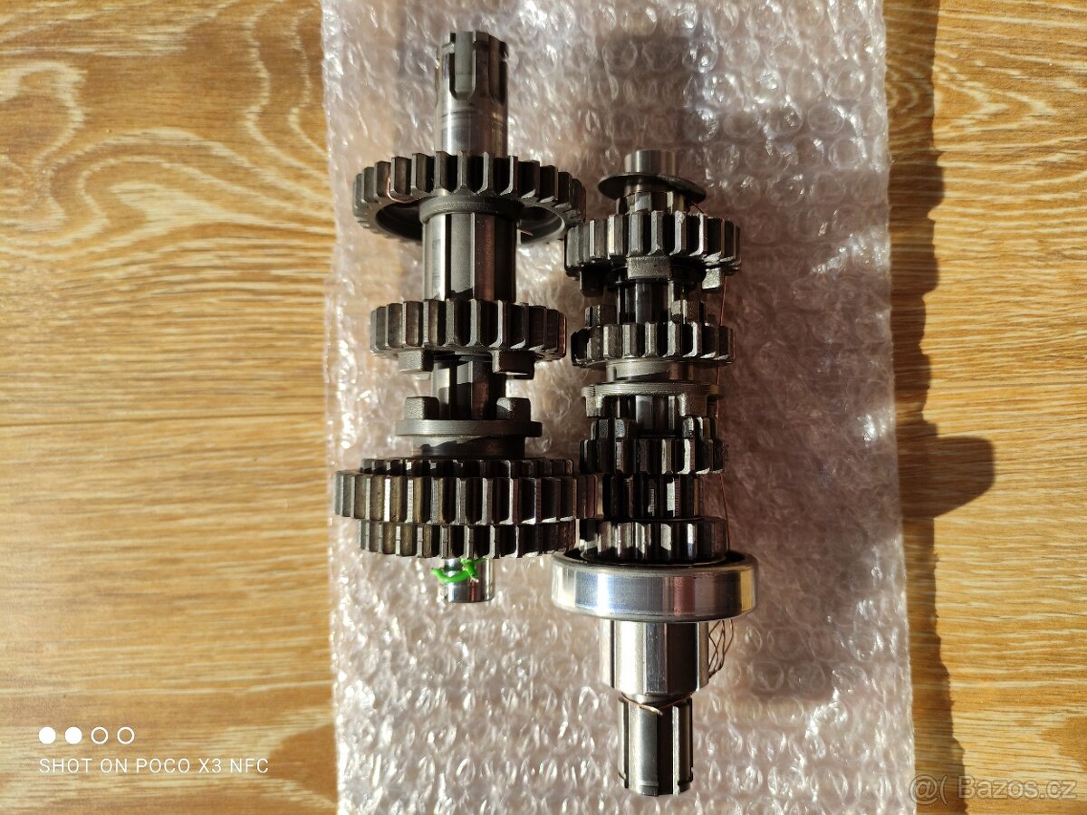 Jawa 125 OHC (CPI) - převodovka - 3