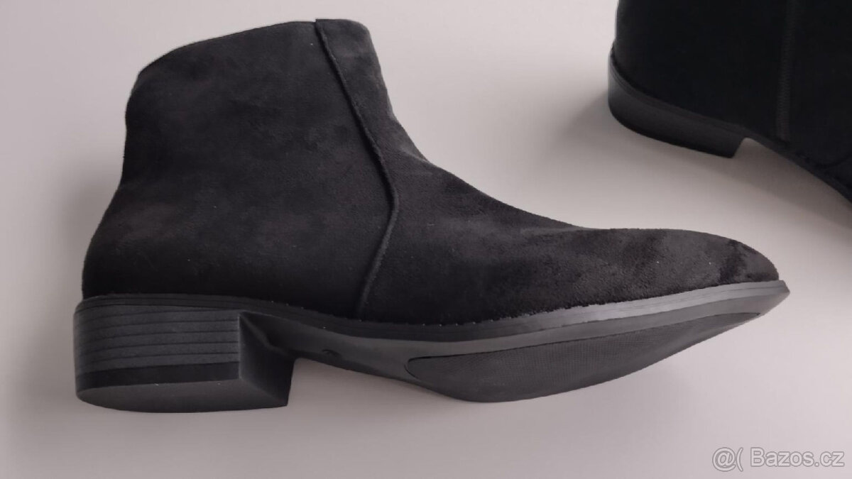 DÁMSKÉ NÍZKÉ KOTNÍKOVÉ BOTY VEL.43 - 3