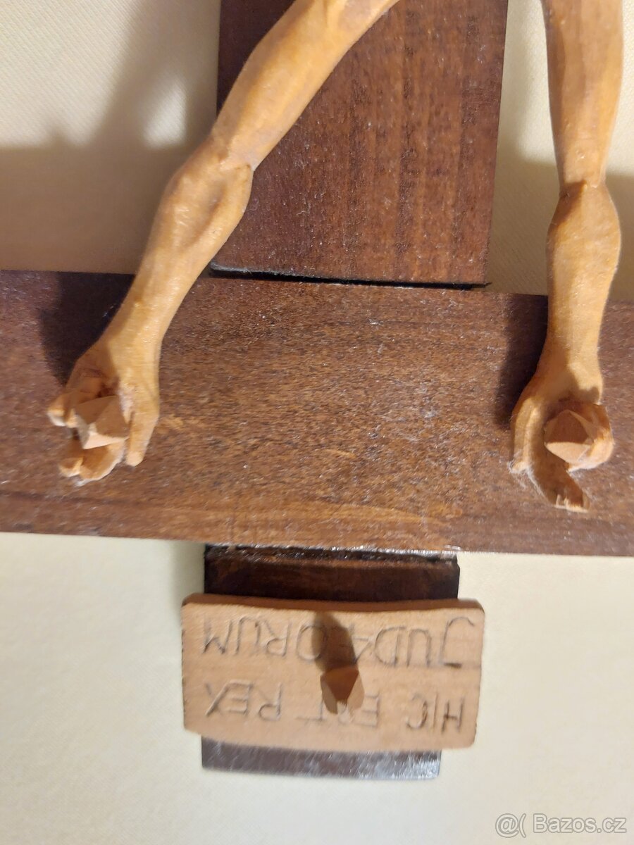 Dřevěný starožitný krucifix, kříž na zeď - 3