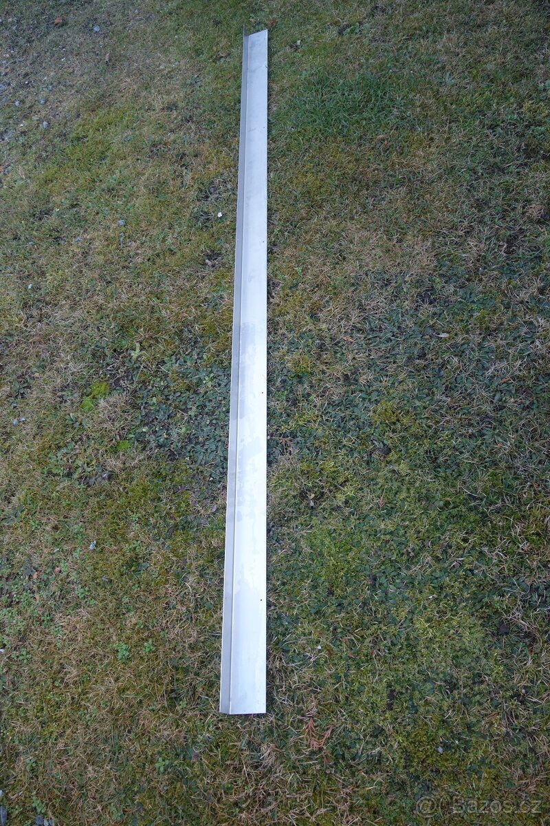 Lišta rohová nerez 212x7x4 - 3