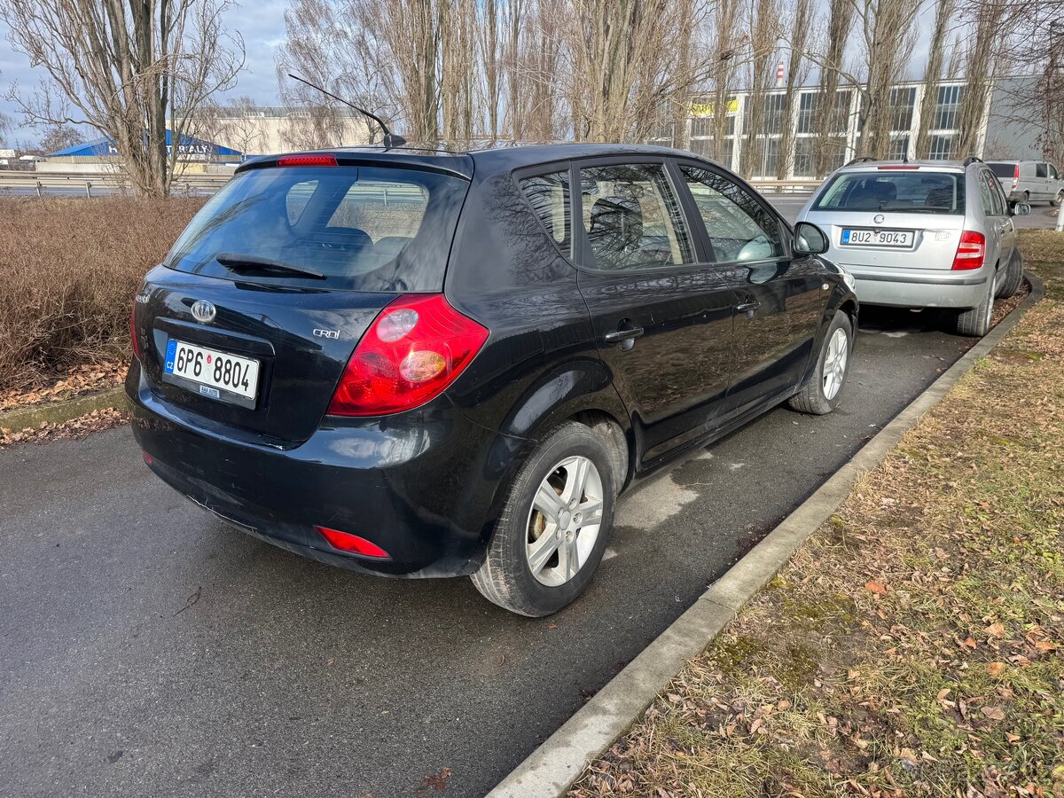 Kia ceed 1.6 crdi 66kw - 3