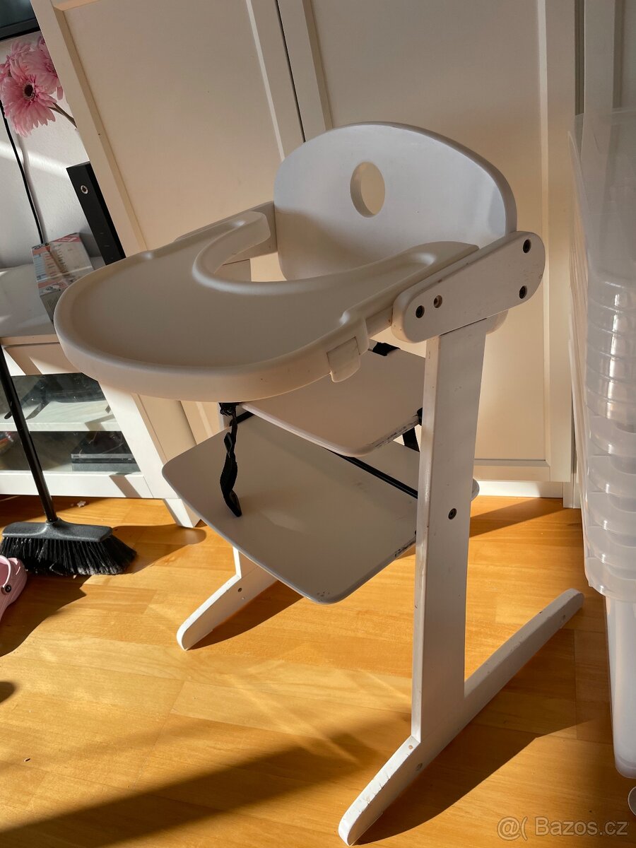 Zidlicka bila rostouci - 3