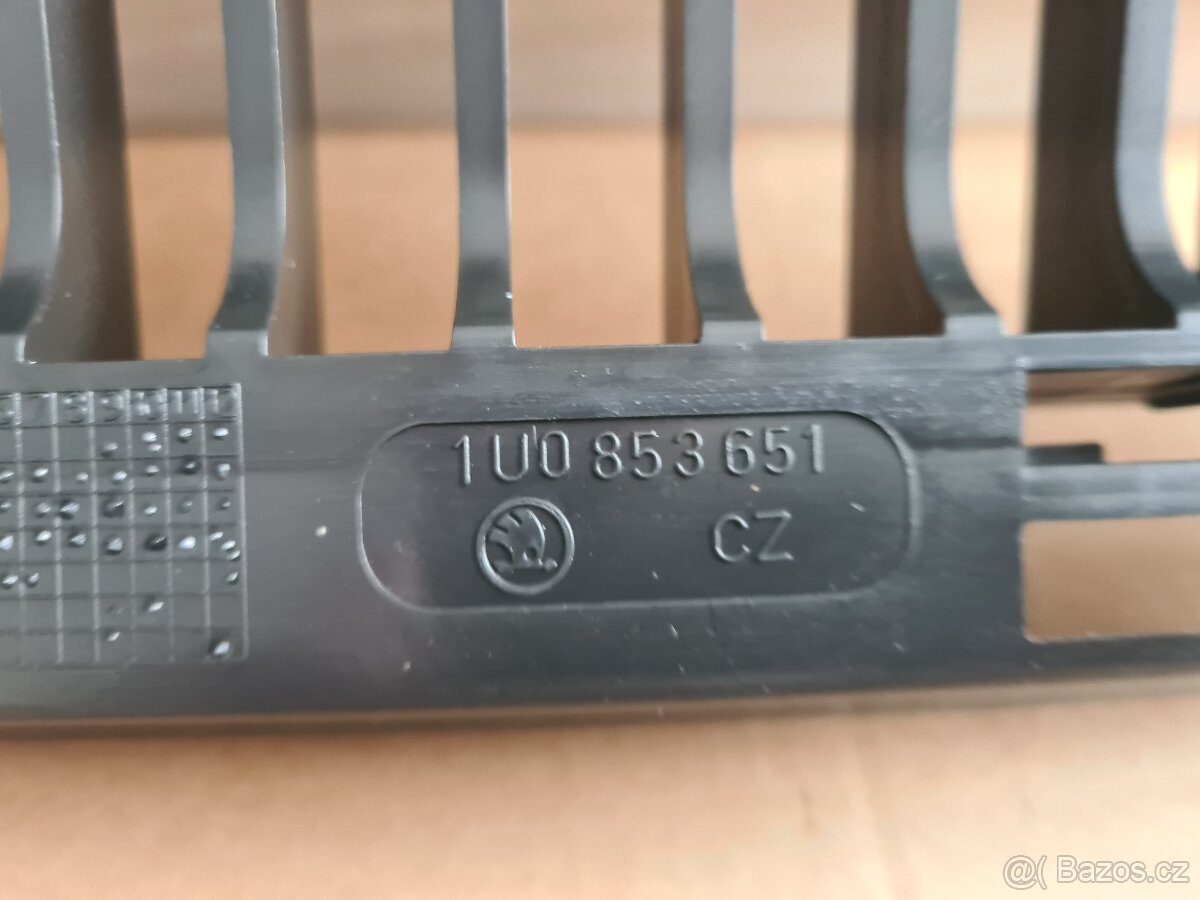 NOVÁ Maska na kapotu Octavia 1 Před FL - ORIGINÁL - 3