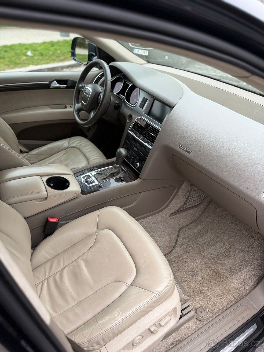 AUDI Q7 4X4 ROK 2008 - 3
