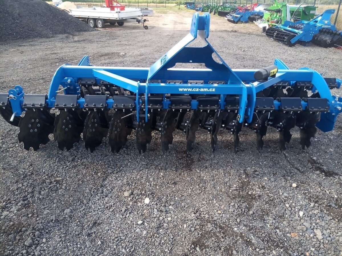 Diskový podmítač CZAGRO maschinery Hyperion 2,7m - 3
