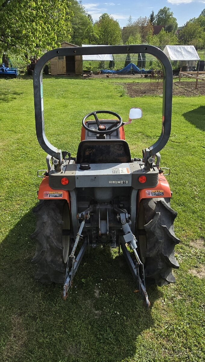 malotraktor Hinomoto CX16 - 3