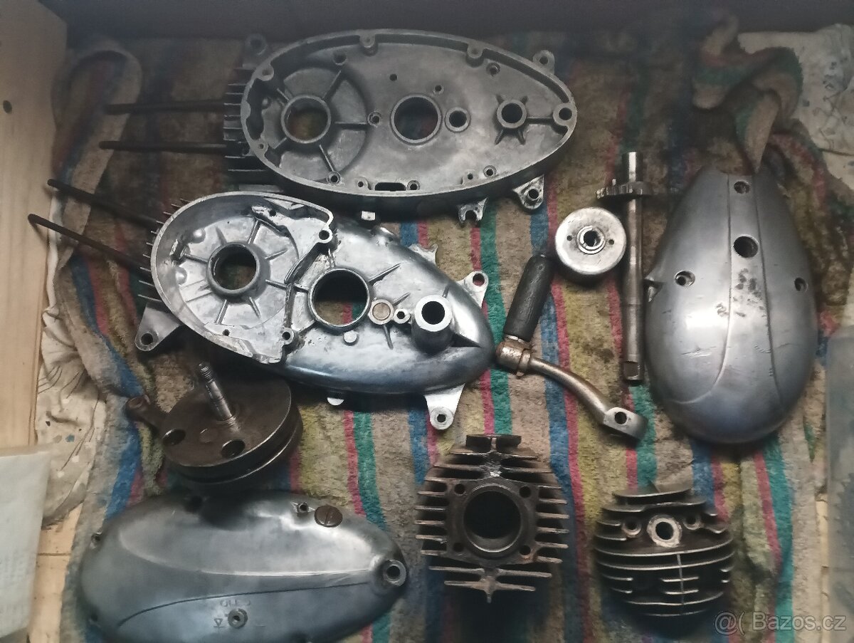 Prodám motor na Jawa 555 - 3