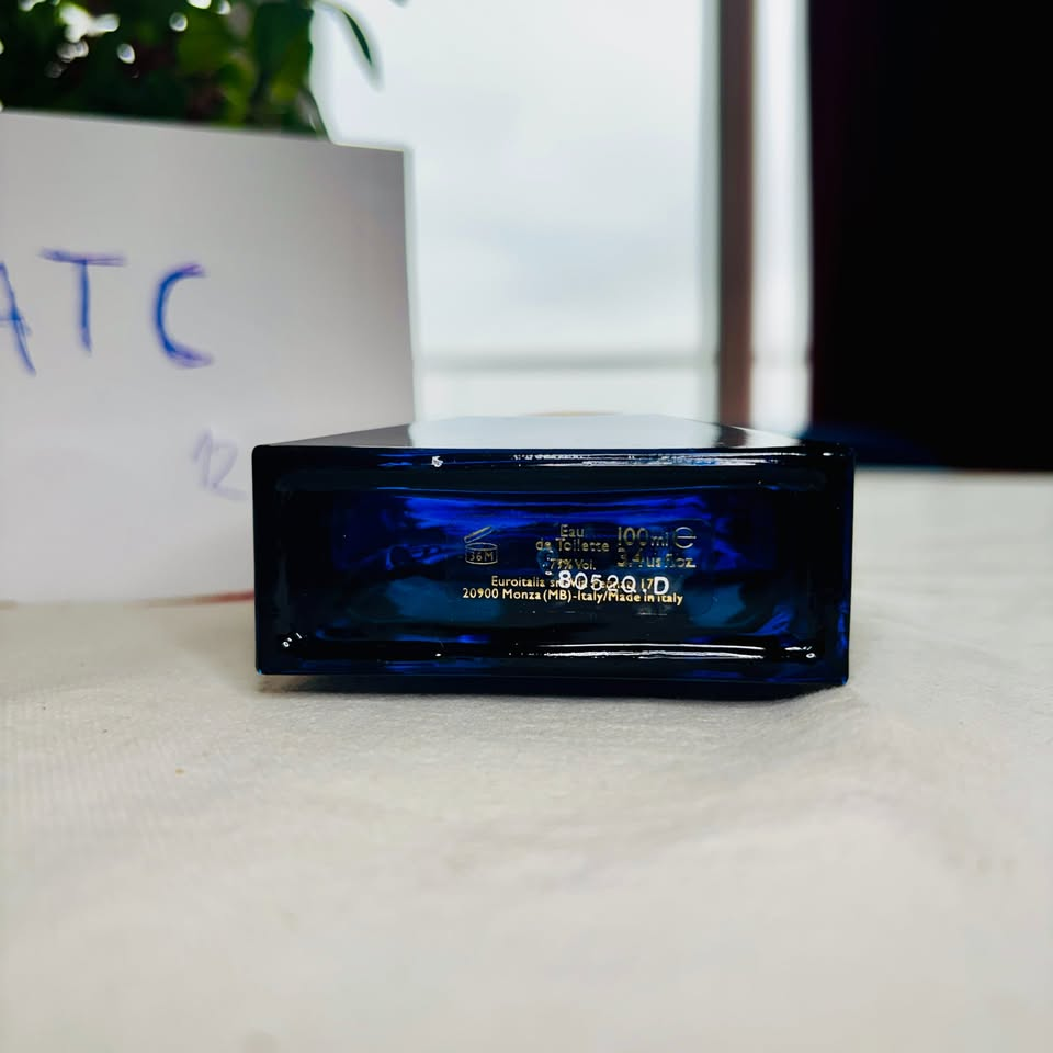 Versace Dylan Blue Pour Homme – 30 % flakonu - 3