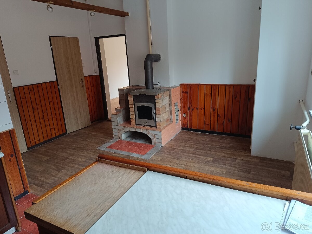 Prodej bytu 2+1 dobrá poloha co funguje - 3