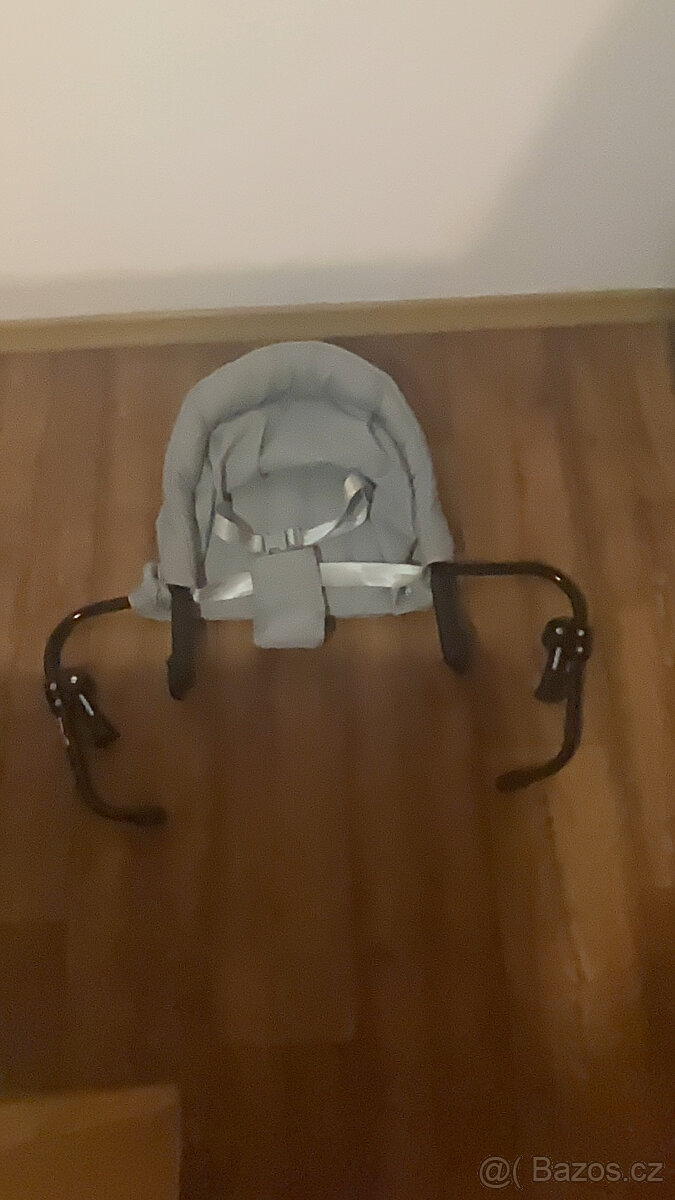 sedačka/židlička,upevnění na stůl - 3