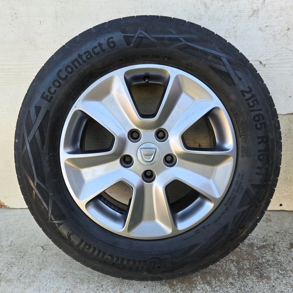 Dacia Duster 16" 5x114,3 s pneu - 3